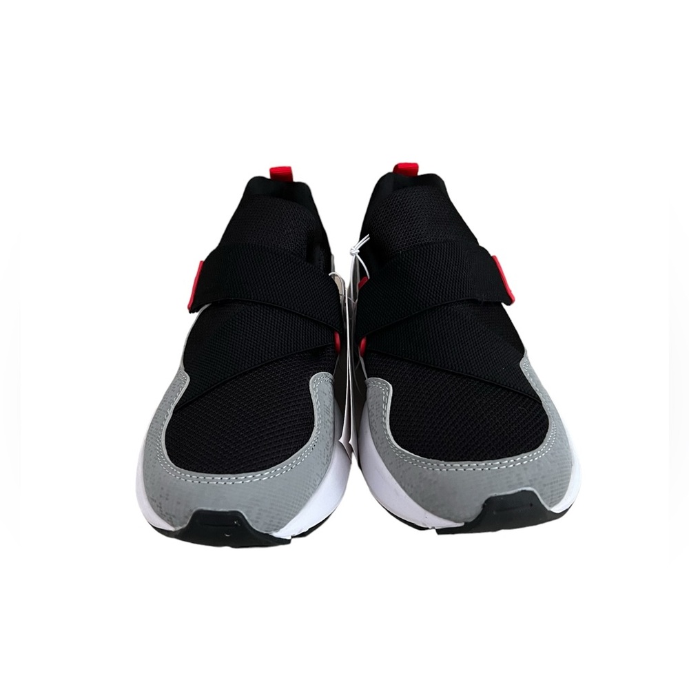 NWT All in Motion Boys Sneakers